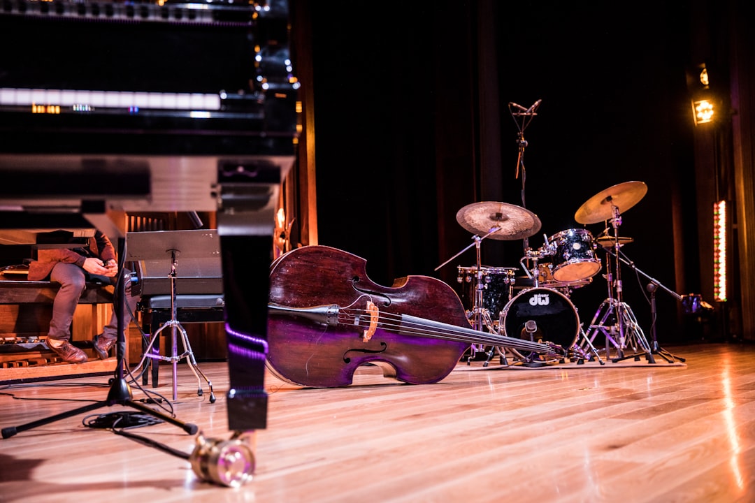 Instrument