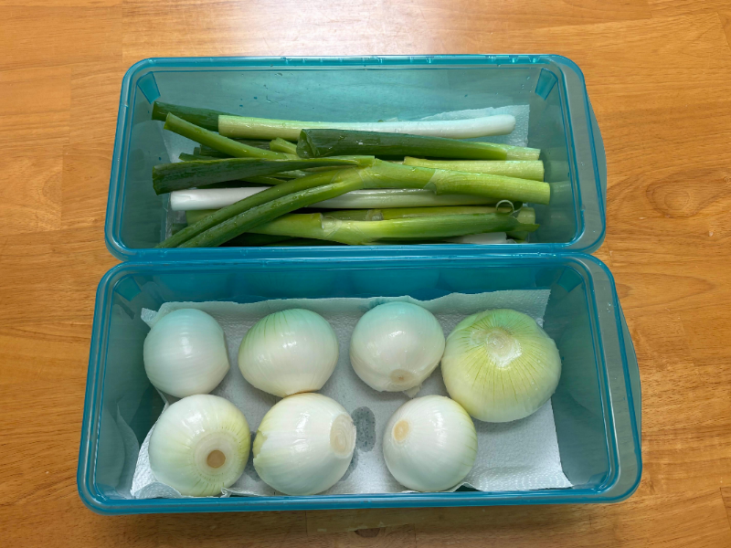 미라네주방 미라클통에 야채(채소) 담은 야채보관통모습
A vegetable storage container filled with assorted vegetables inside the Miracle container by Mirane Kitchen.