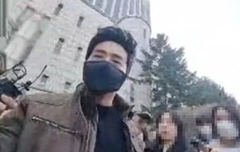  이근 전 대위 유튜버와 실랑이 끝에 폭행