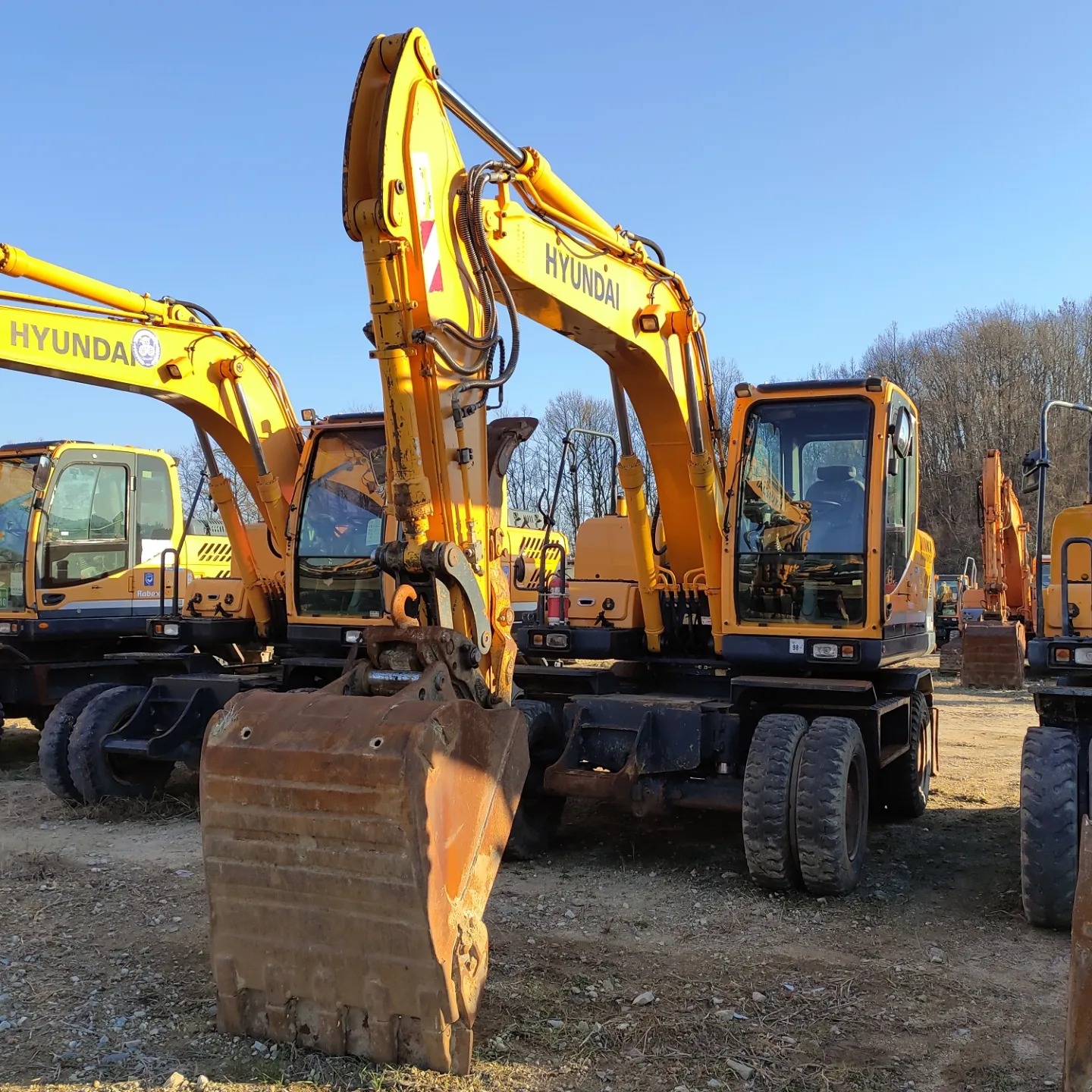  현대 R140W 2014년식 5100만원 판매합니다.