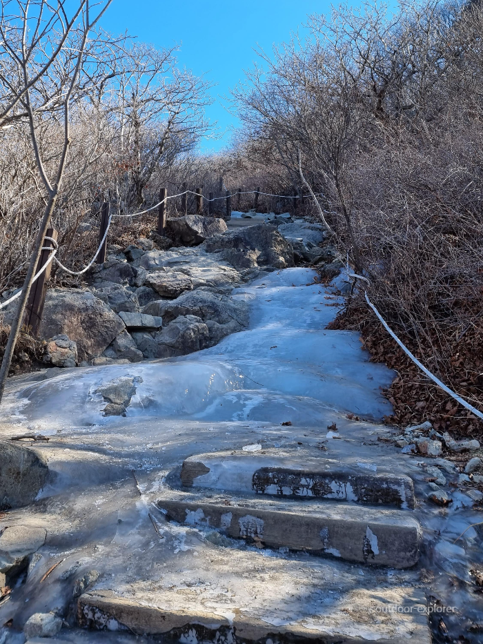 2023 영축산 신불산 간월산 연계산행 , 축서암~배내2공영주차장 코스 - 영축산, 신불산, 간월산 연계산행 - undefined - 🥾 등산시작 2023 영축산 신불산 간월산 연계산행 , 축서암~배내2공영주차장 코스 - 영축산, 신불산, 간월산 연계산행 - undefined - 🥾 등산시작