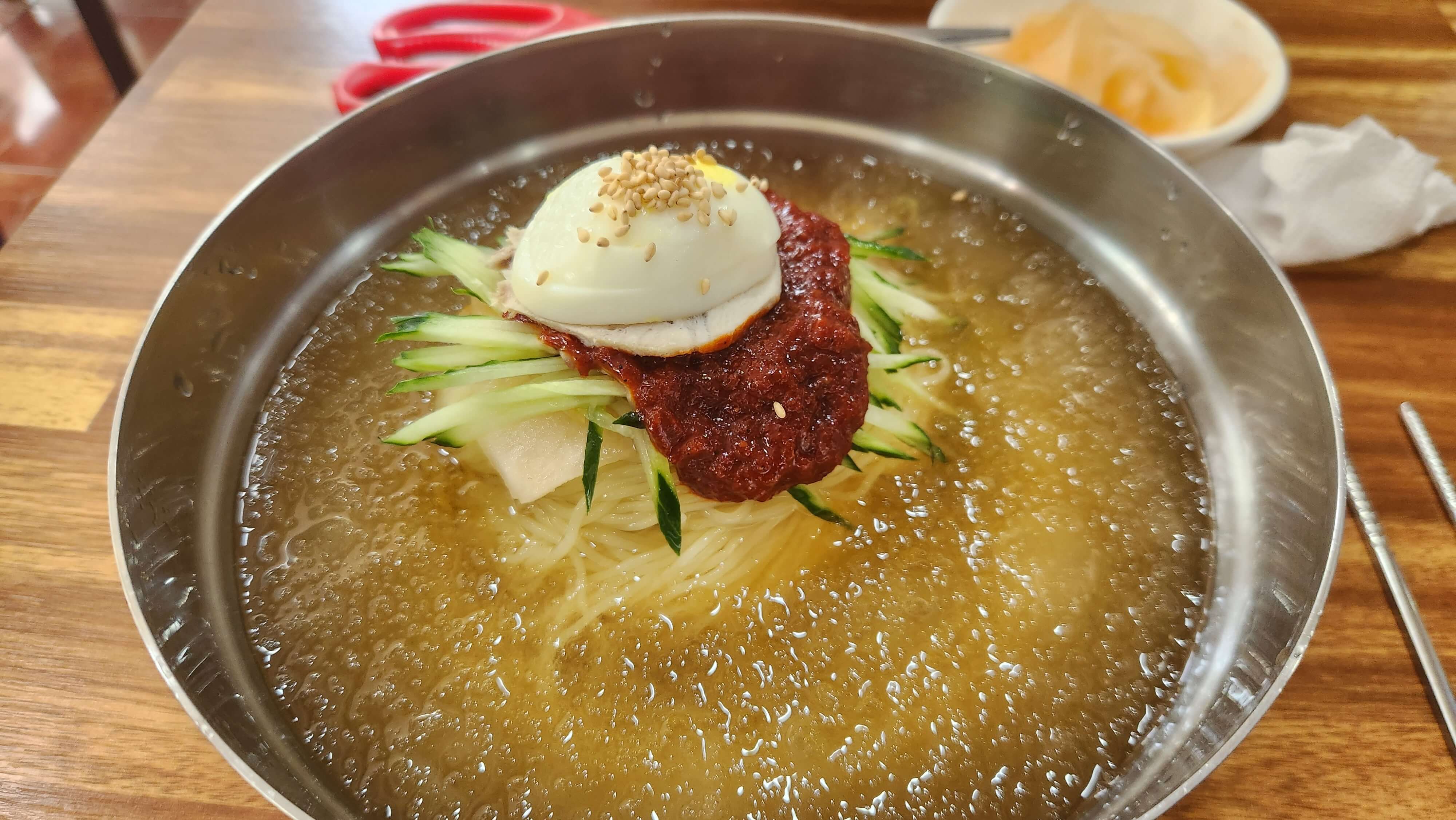 무거동 삼산밀면 물밀면 모습