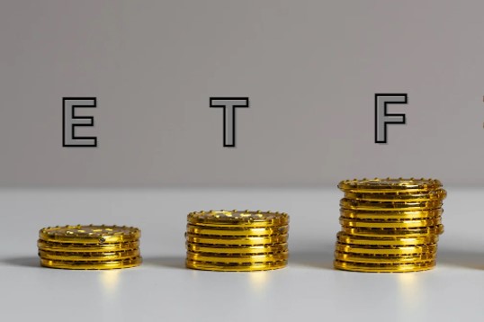  블랙록 비트코인 현물 ETF 신청