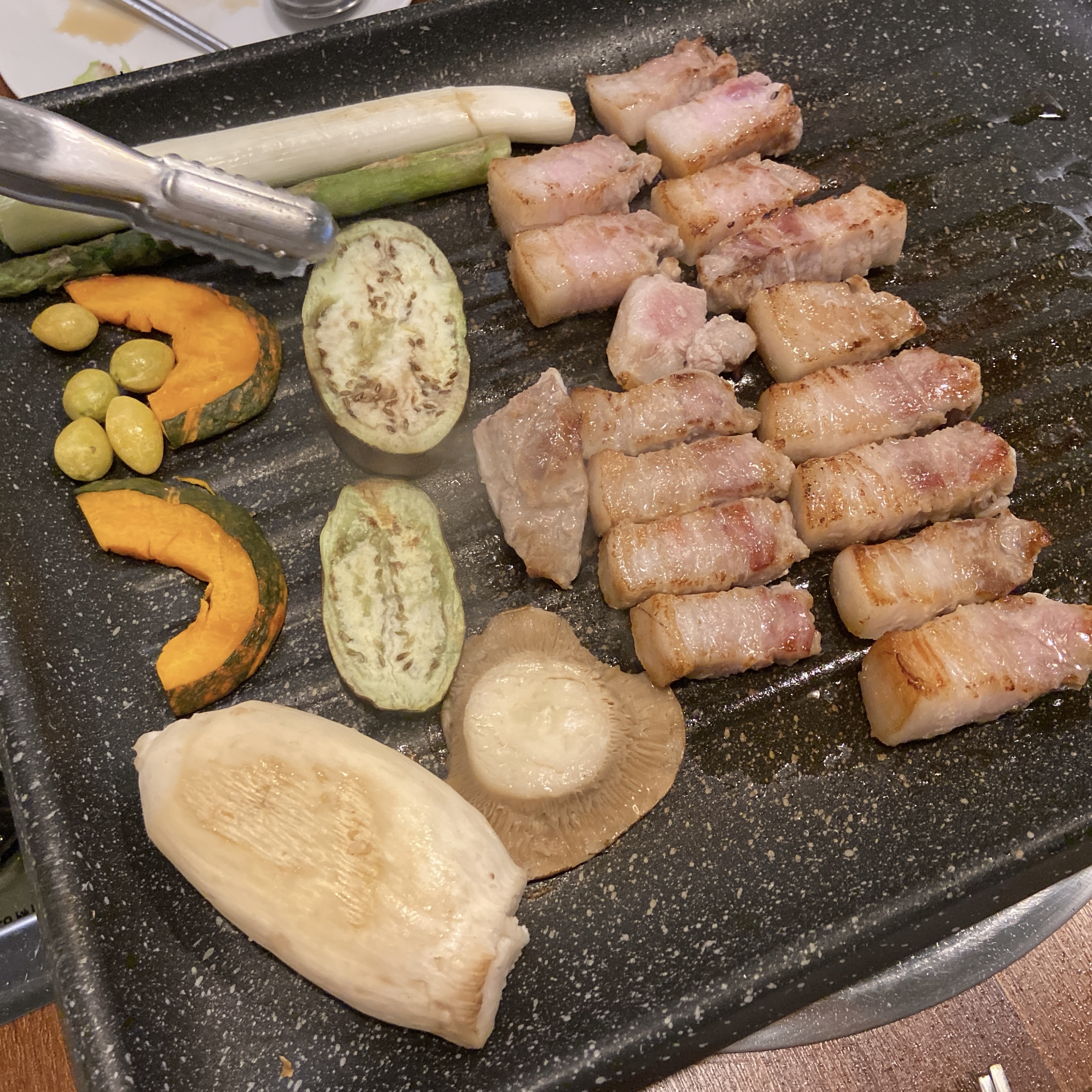  상수역 바나나돼지 먹어봤어요!