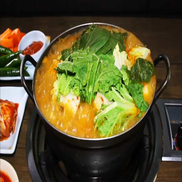  응암동 맛집 태조대림감자국 생생정보 개운한 국물 맛, 생배추 감자탕