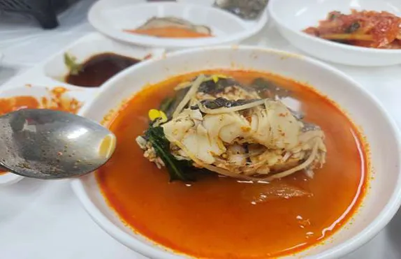 삼길포항