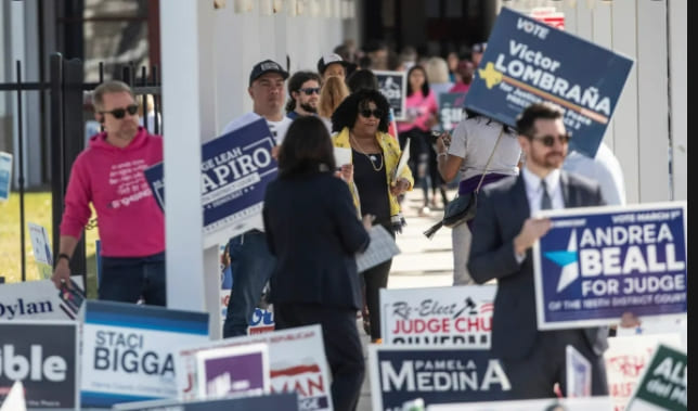  미 해리스 카운티 선거관리관, 1만장의 미개표 투표 발견으로 사임  Texas Elections Official to Resign After Thousands of Uncounted Ballots Found