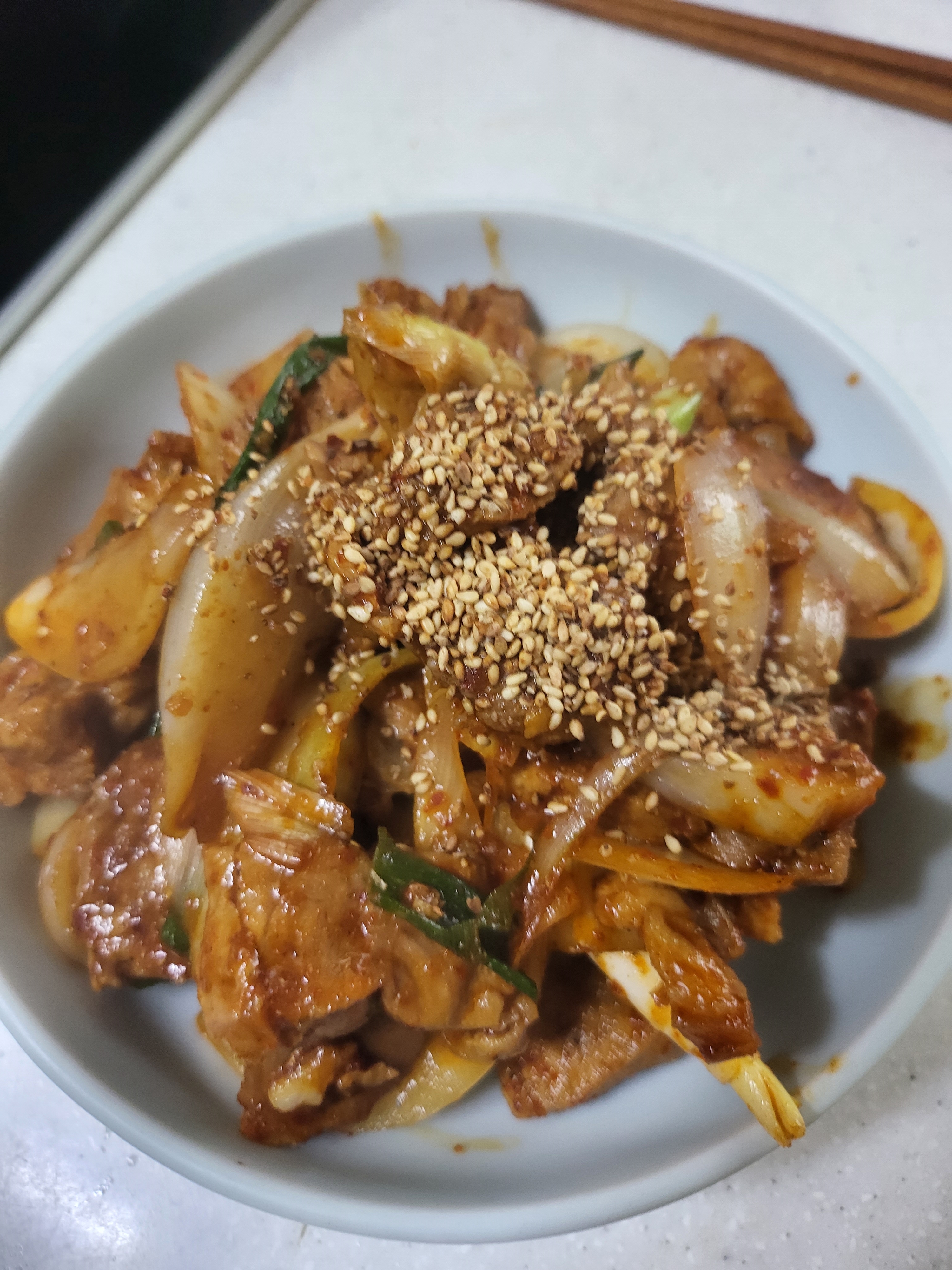  오늘 저녁 맛있는 제육 볶음 어떠세요? 간단하고 맛있게 만드는 제육볶음