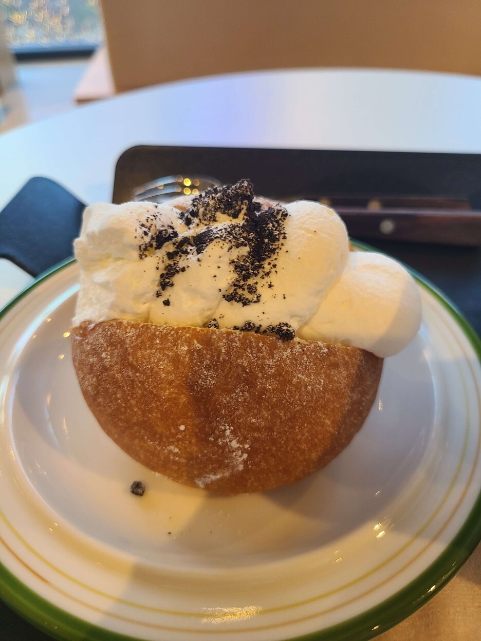 이름모를 빵
