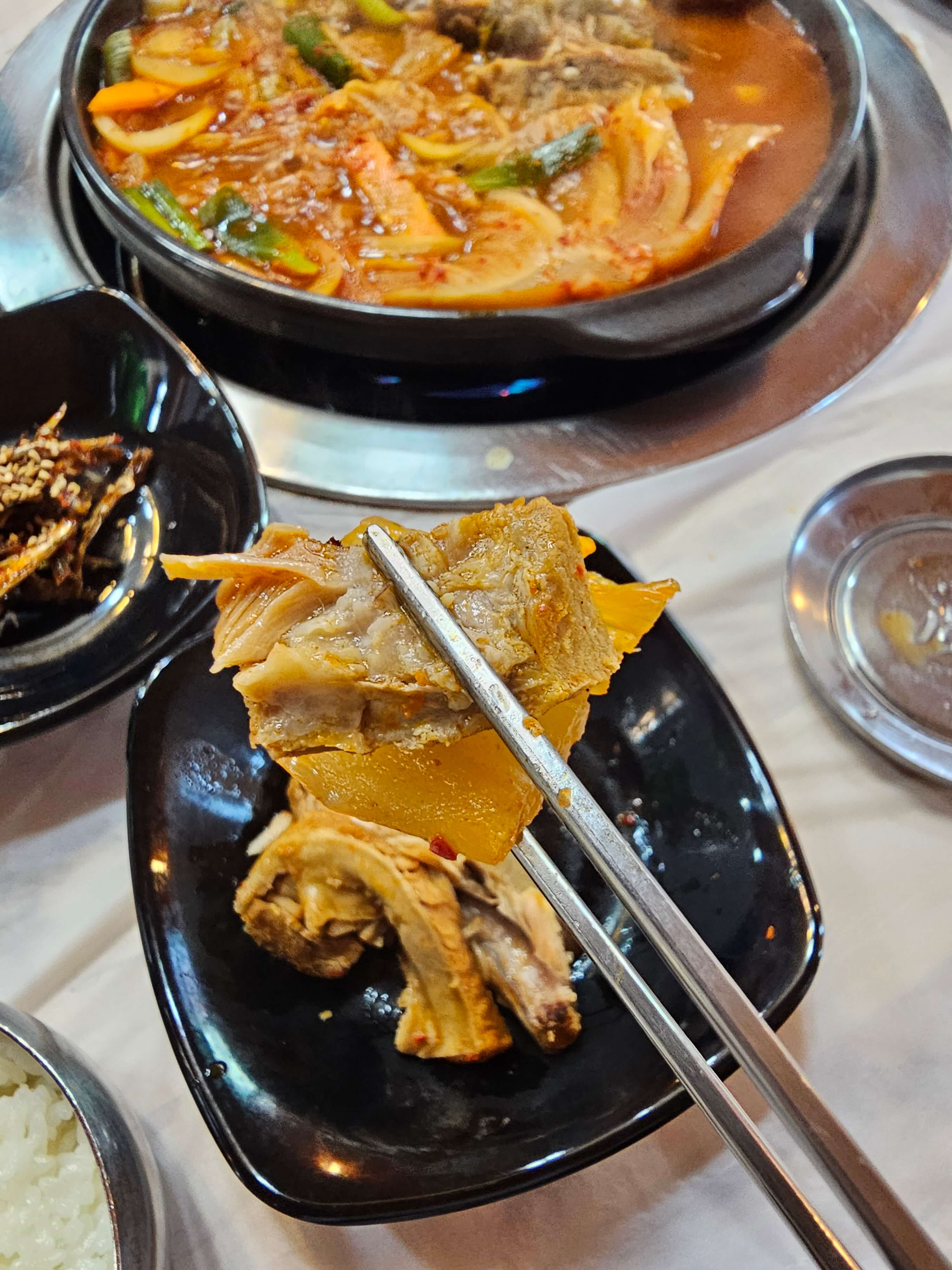 등갈비에김치