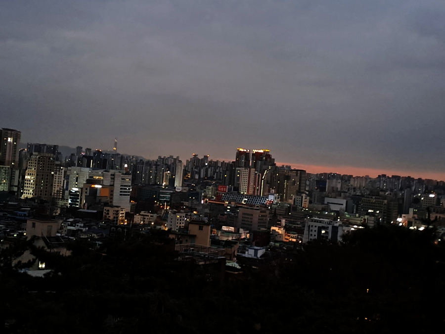 한강의-노을