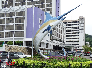 코타키나발루 청새치 동상