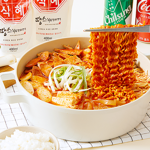 명동찌개마을 해운대좌동재래시장점 대표 사진