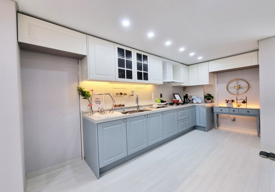 2룸, 3룸 대형테라스까지~ 성균관대역 도보권 수원 율전동 신축 빌라 1.5룸, 8