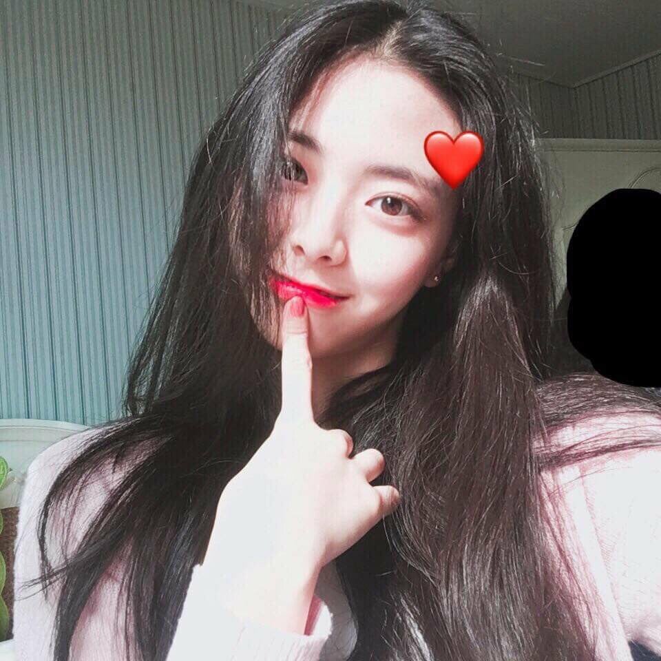  ITZY 유나 데뷔 전 사진