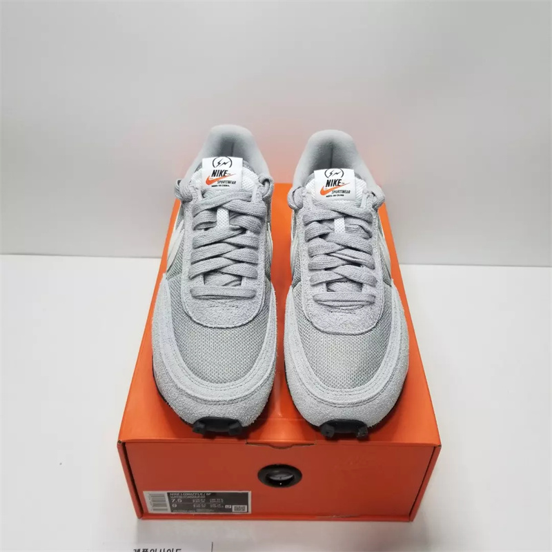 [NIKE] 프라그먼트 x 사카이 x 나이키 LDV 와플 그레이 DH2684-001 남녀공용 (PK공장)