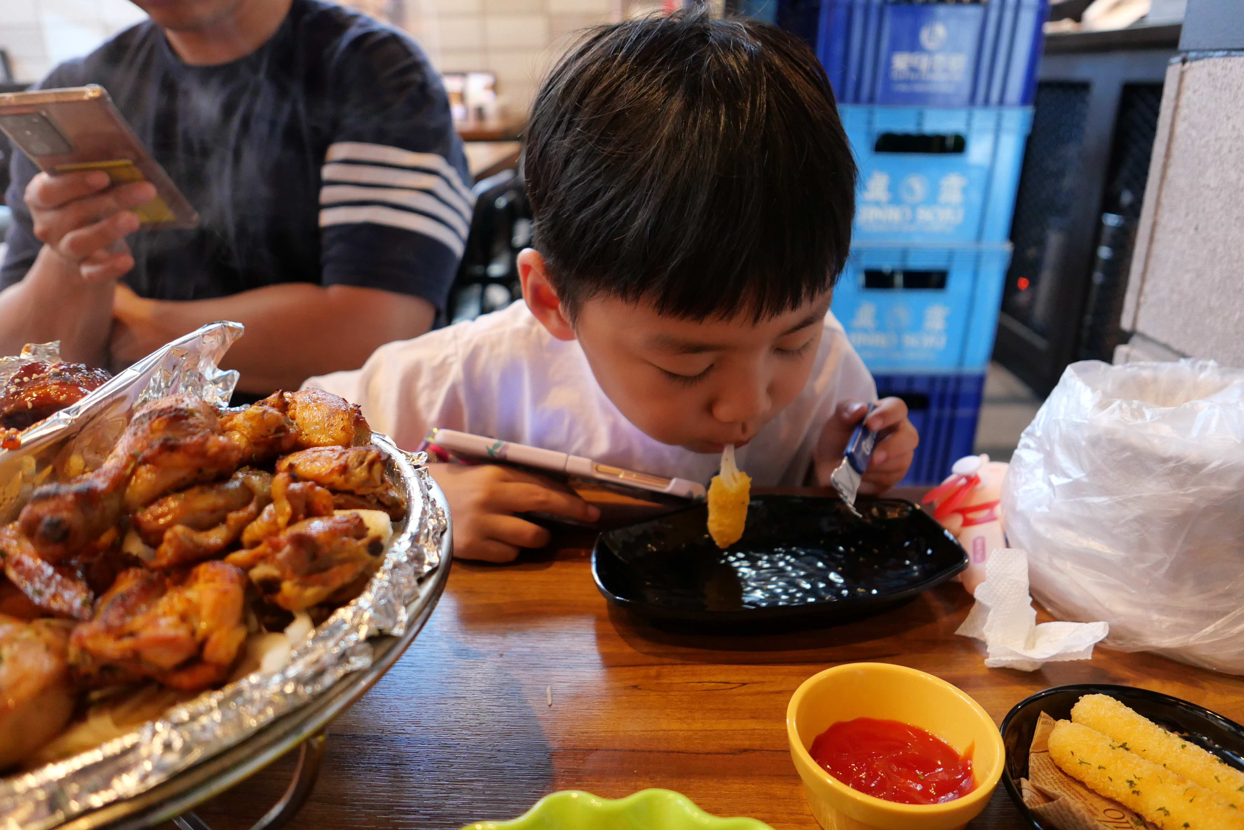 훌랄라치킨바베큐 이미지