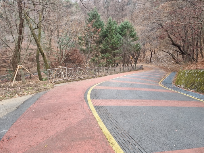 공원-산책길