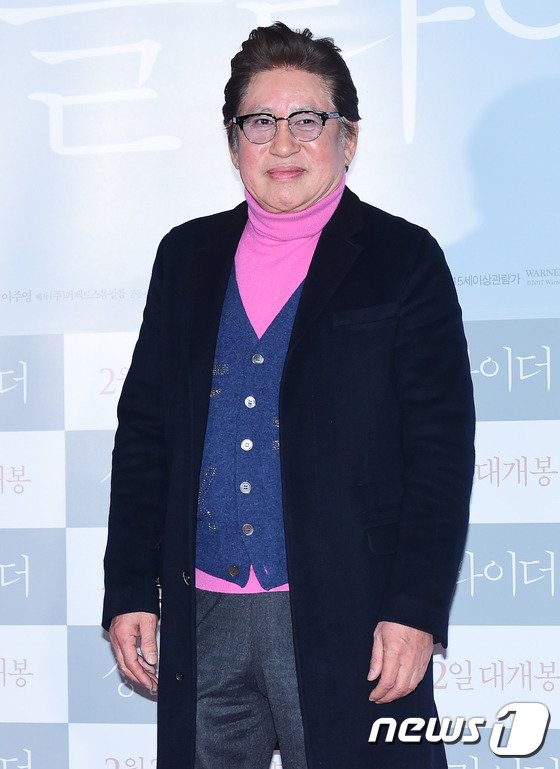  75세 김용건, 39세 연하 여성에 '낙태강요 미수'혐의로 피소!!
