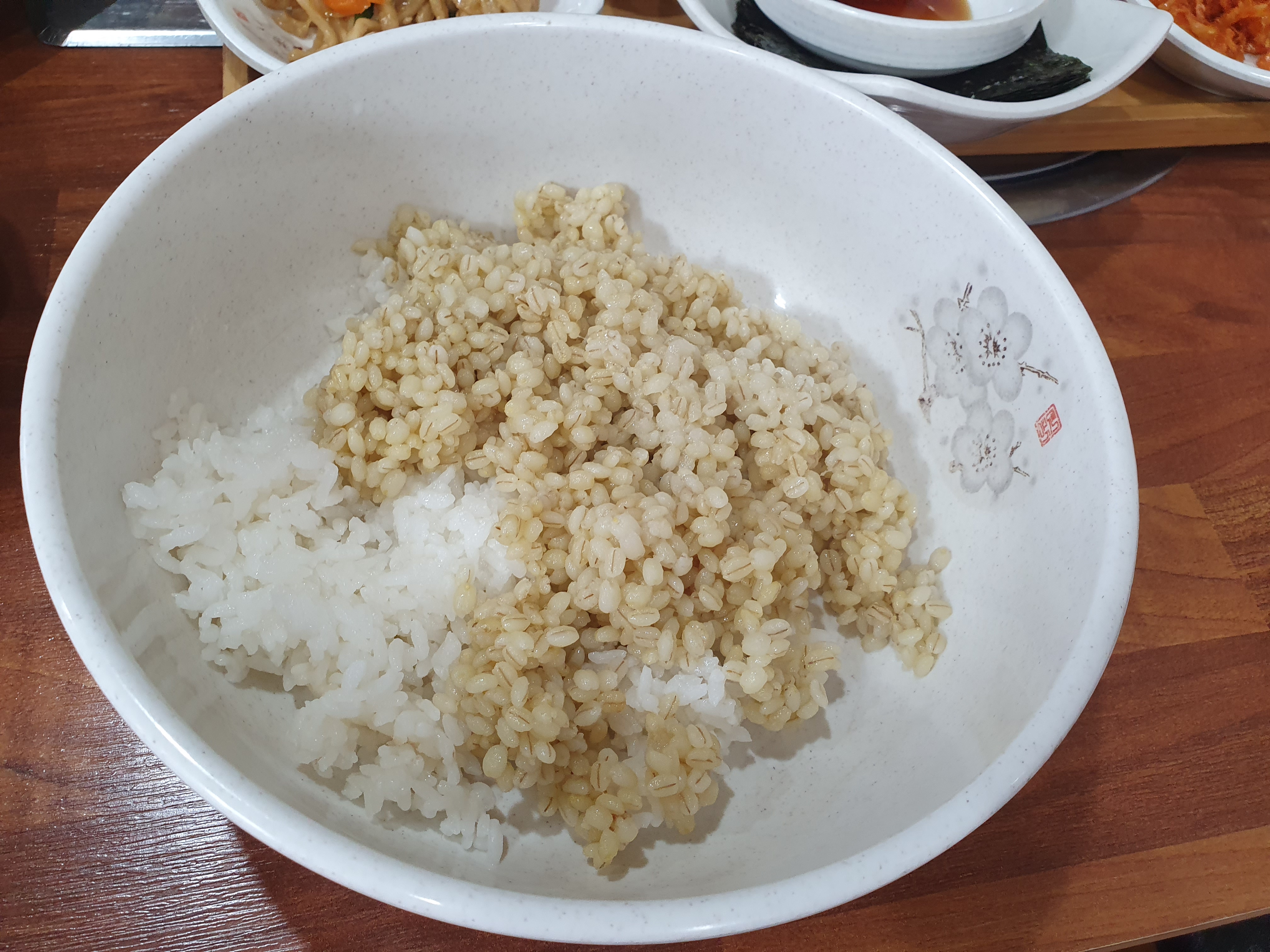 원내동 맛집 착한보리밥 보리밥사진
