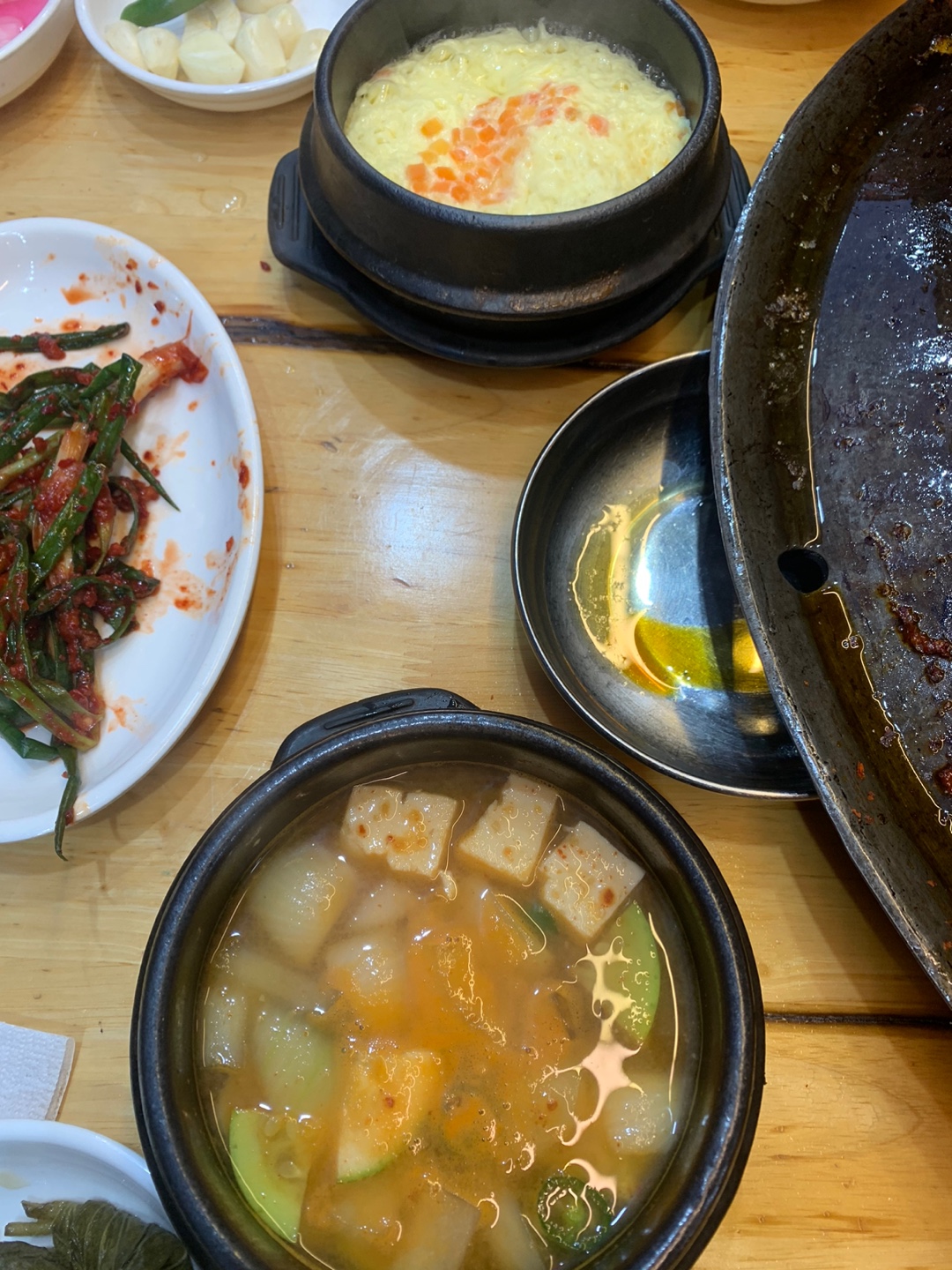 싹쓰리 솥뚜껑 김치삼겹살 이미지