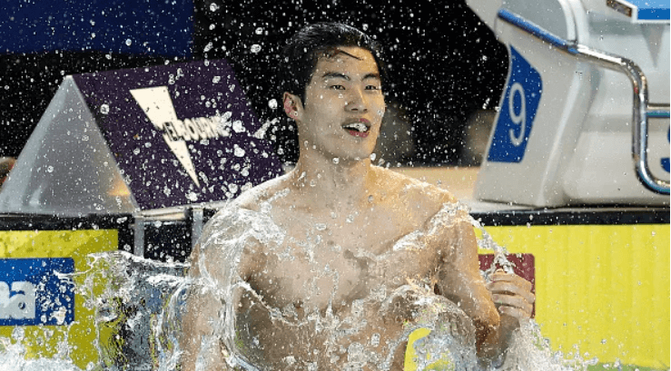 남자 자유형 200m 결승 금메달 황선우선수 동메달 이호준 선수