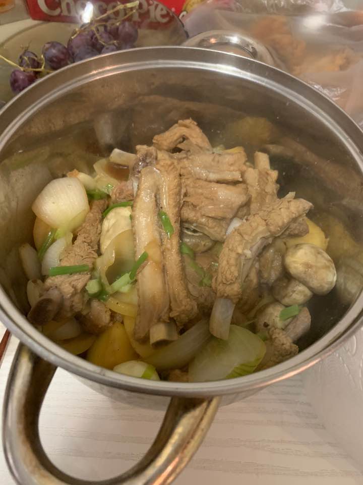  간장 돼지등갈비찜!! 있는 재료로!!