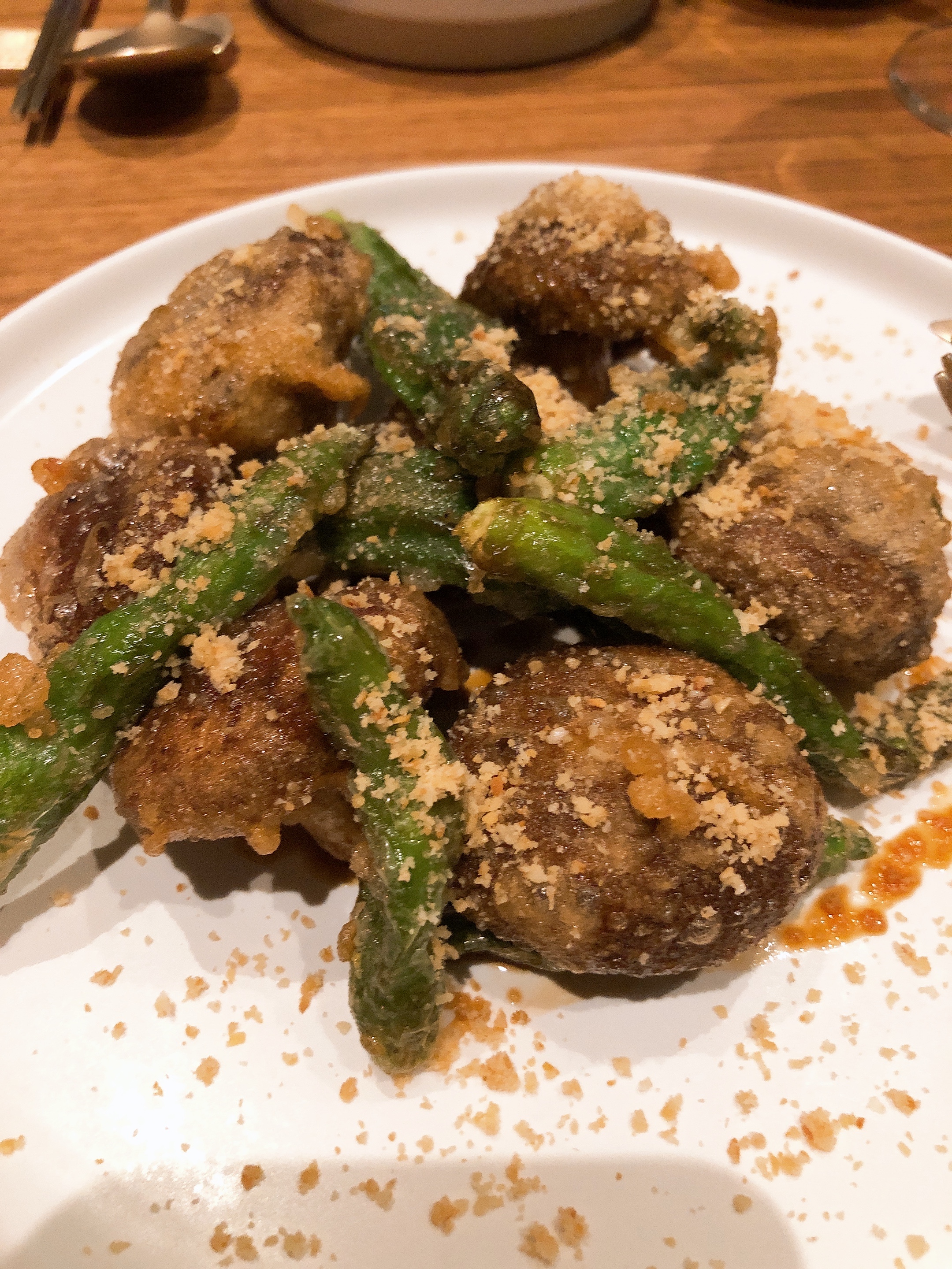 모던한식당 이미지
