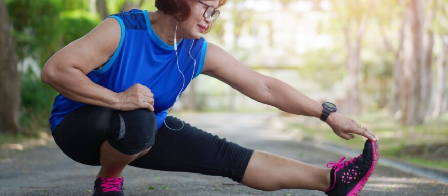  "관절 통증, 예방이 최고의 약"  5 Best Ways to Safeguard Your Joints as You Ageㅣ 등산하면 무조건 좋다구요?...중년의 관절 관리 요령