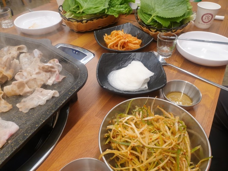 대패삼겹살 이미지