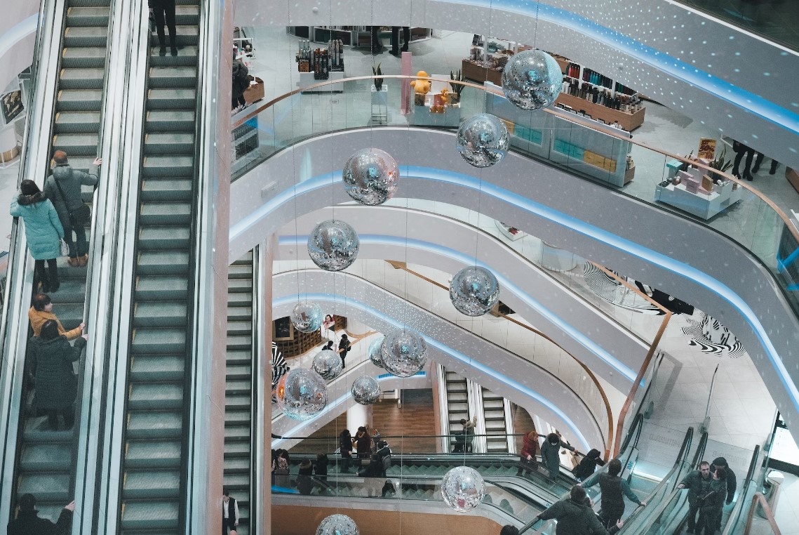 쇼핑몰의 미래: 스타필드와 터브먼사의 혁신