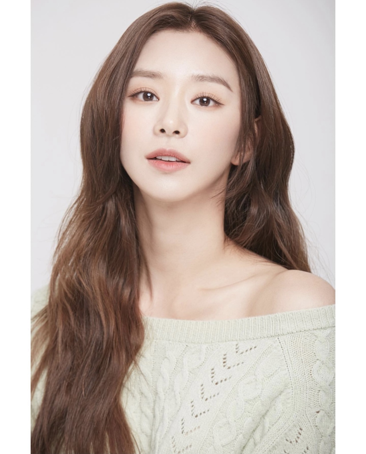  이주빈/증사/종이의집/인스타/나이/화보/프로필 정보