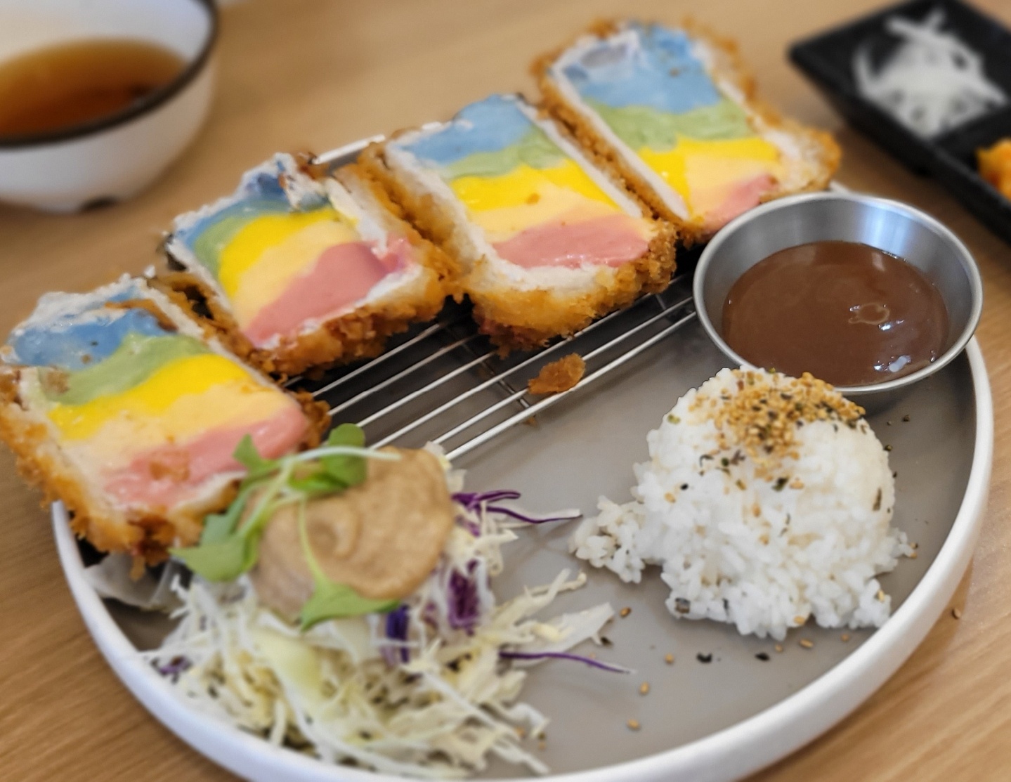  이색 돈카츠들이 가득한 오유미당 (Feat. 오지개 돈카츠, 돈마호크 돈카츠)