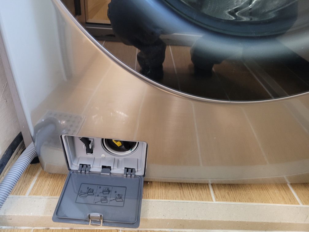 LG 트롬 드럼 세탁기 F21VDSK. 21kg