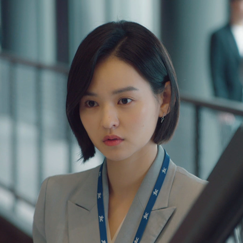 김윤혜 나이 프로필 키 화보 인스타 빈센조 다리 과거 모델 근황 드라마 영화