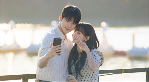 새벽 2시의 신데렐라 신현빈