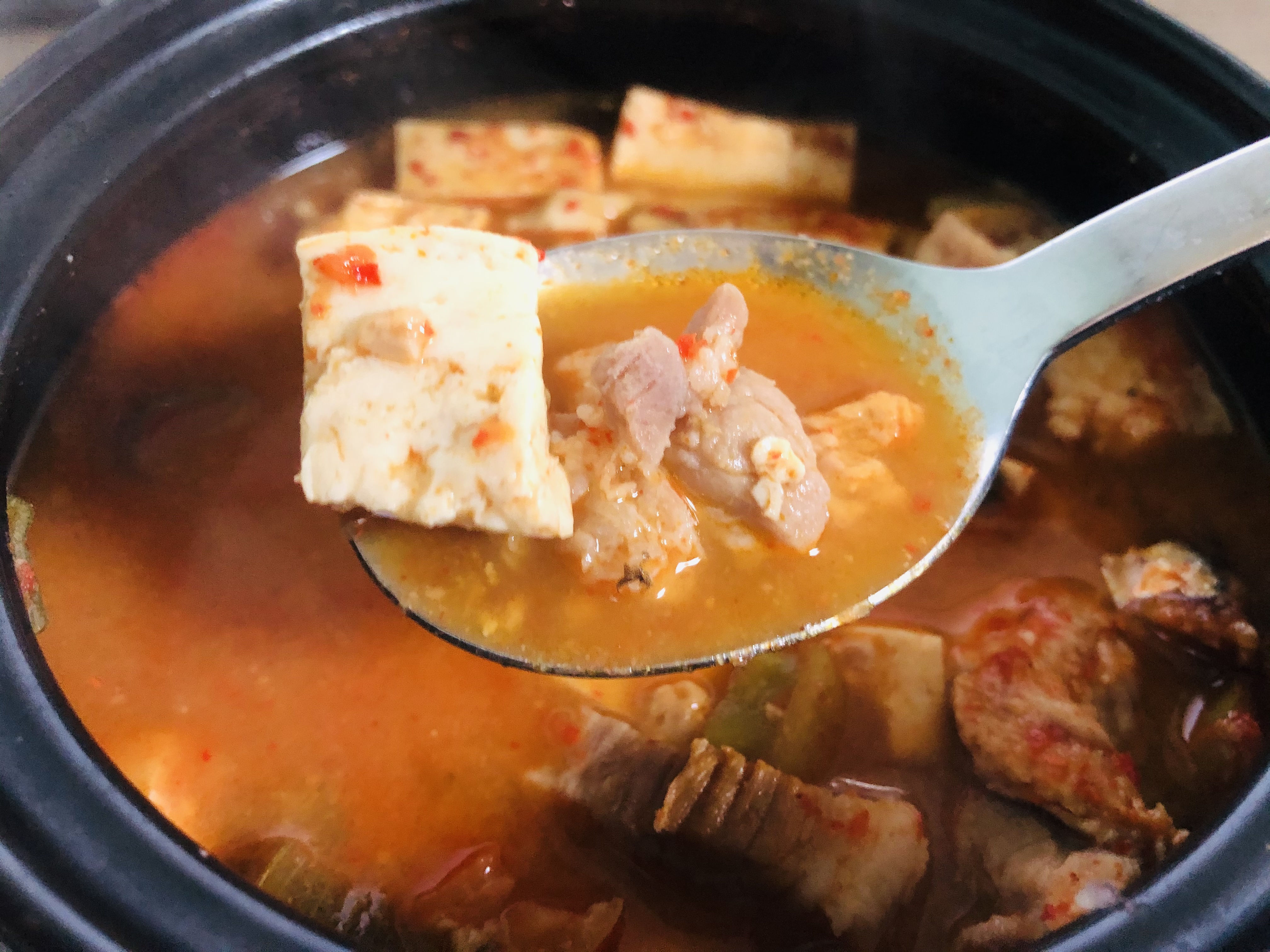  된장찌개 끓이는 법, 돼지고기를 넣어서 더욱 맛있게!