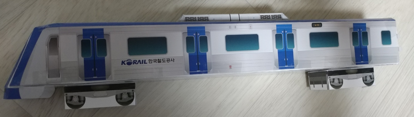 동해선 2세대 전동열차 선두차 모형 완성