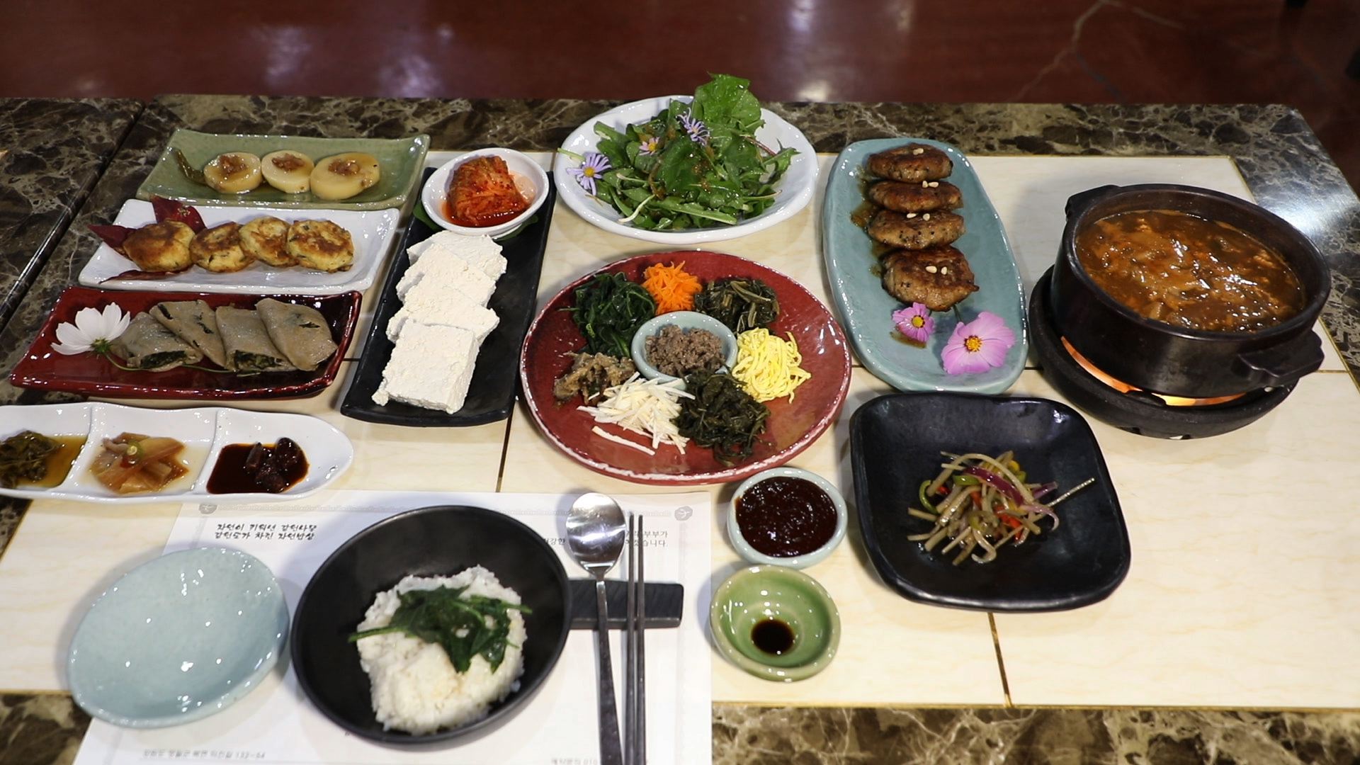  강원도 영월 나물 밥상 막걸리 식당 맛집 김영철 동네한바퀴 귀촌부부