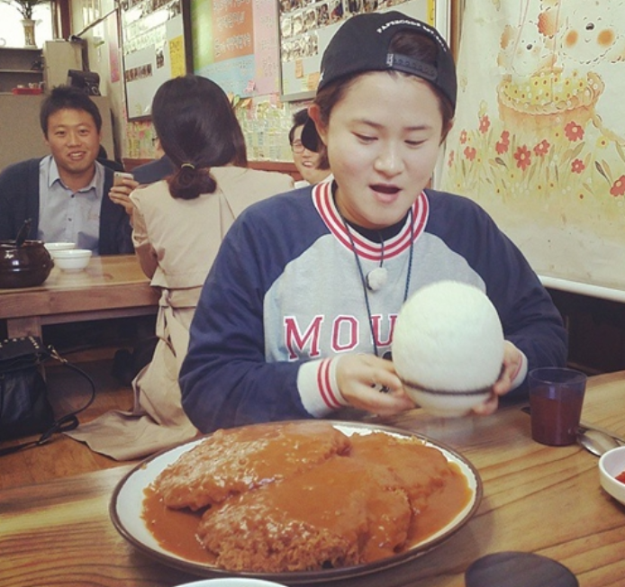괴물떡볶이 이미지