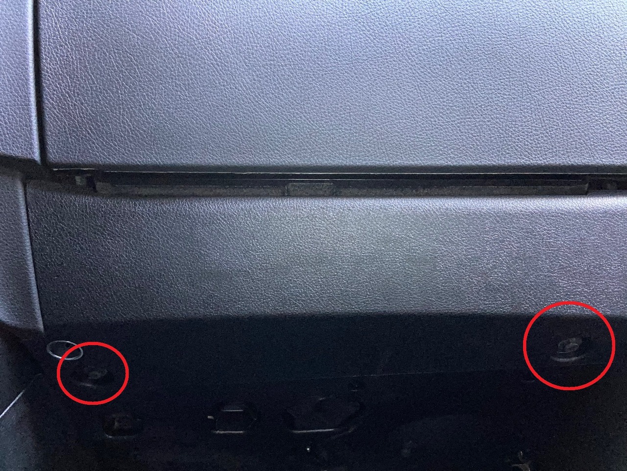  BMW 3 에어컨 필터 교체하기