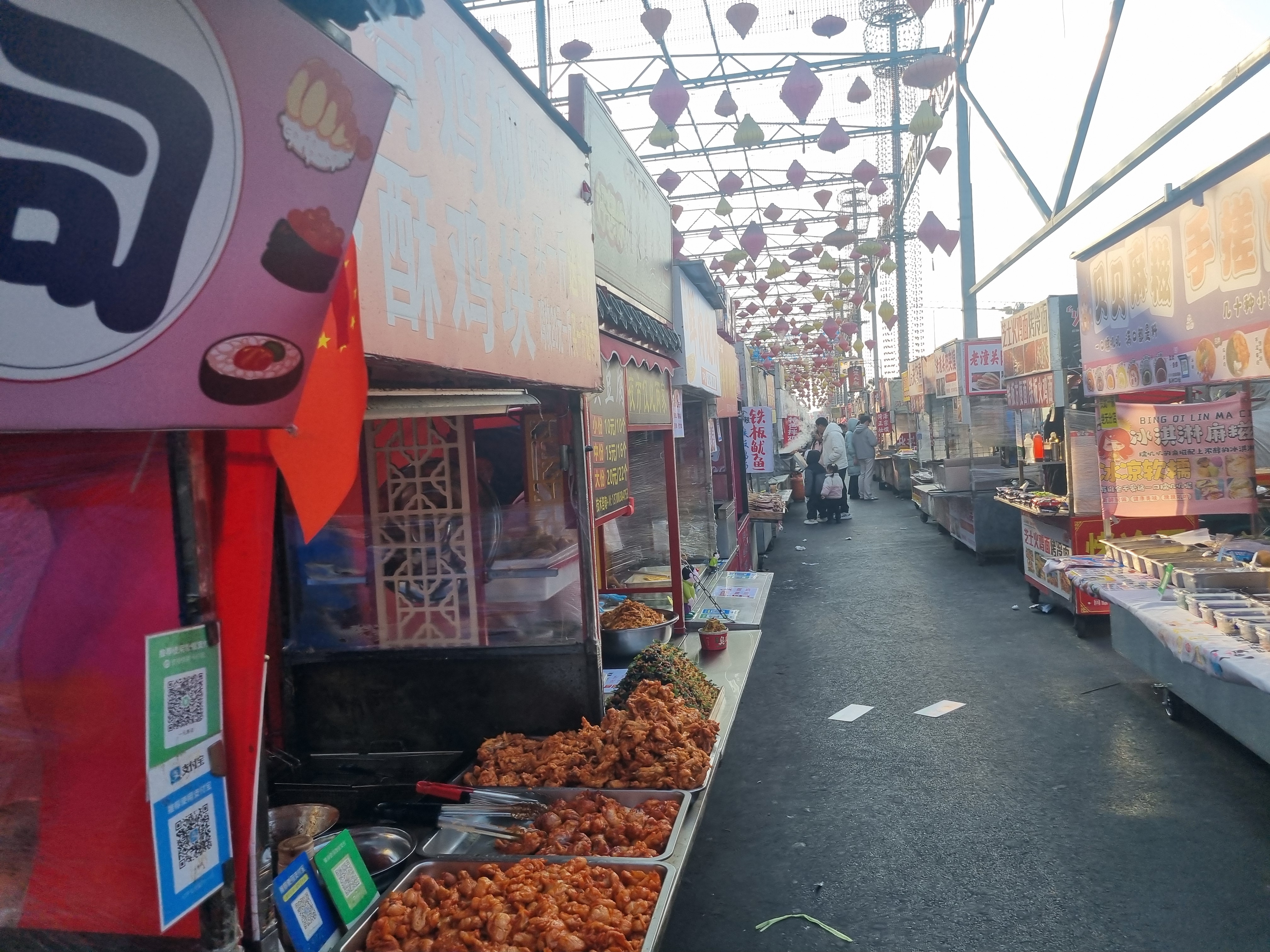 [중국 칭다오 자유여행 가볼만한 곳 추천] 칭다오 청양 야시장/ 려가장 야시장/뤼찌아쫭예스吕家庄夜市(Lǚjiāzhuāng yèshì)