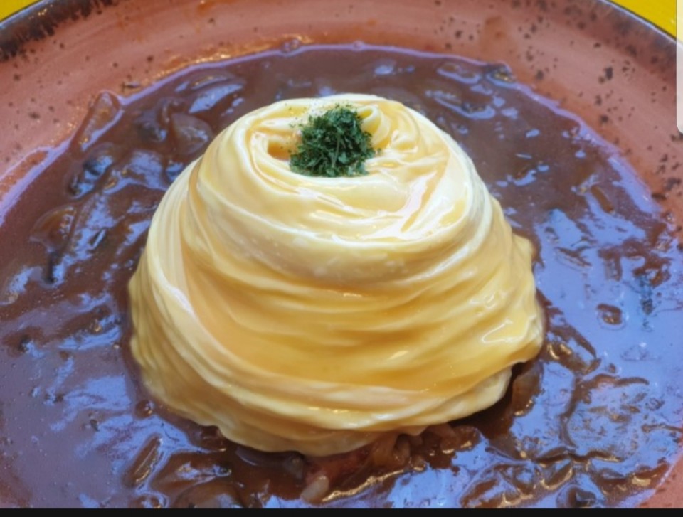 회오리 오므라이스 맛집
