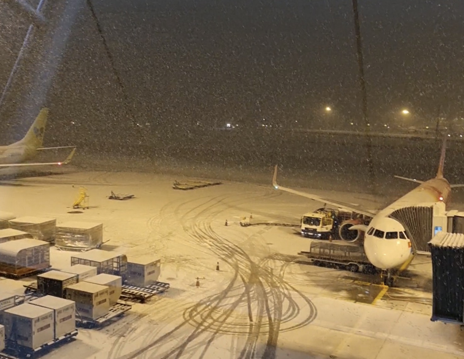 폭설이 내리는 인천 국제공항