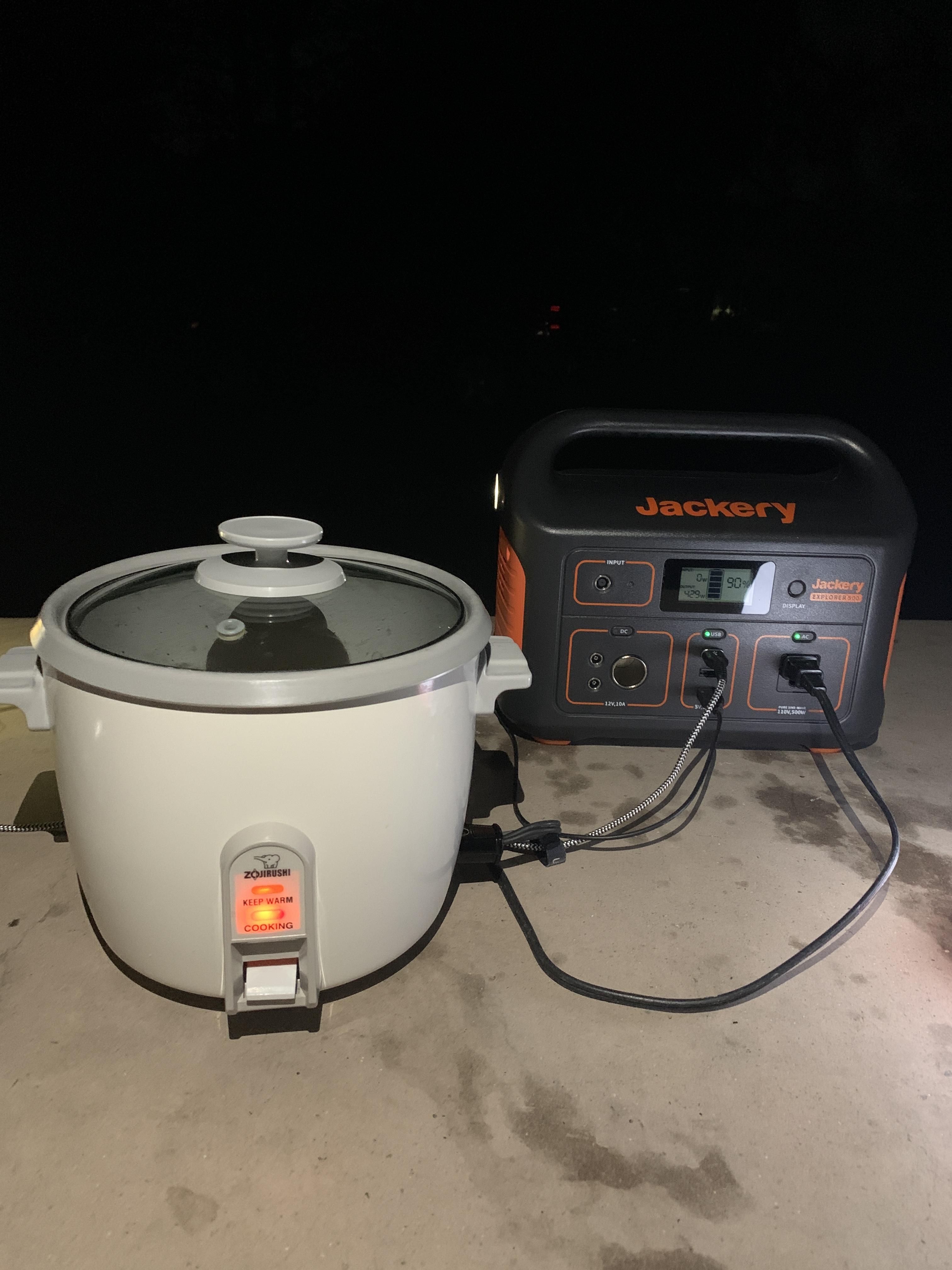  캠핑 배터리 구입 - Jackery Portable Power Station Explorer 500