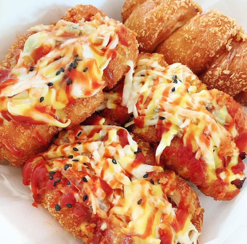  별거 없는 데 존맛탱인 빵.jpg