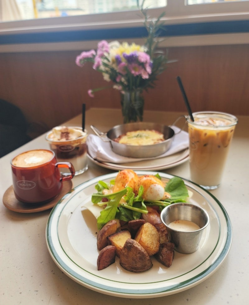 광교 브런치 맛집 카페 메이븐 더 테라스