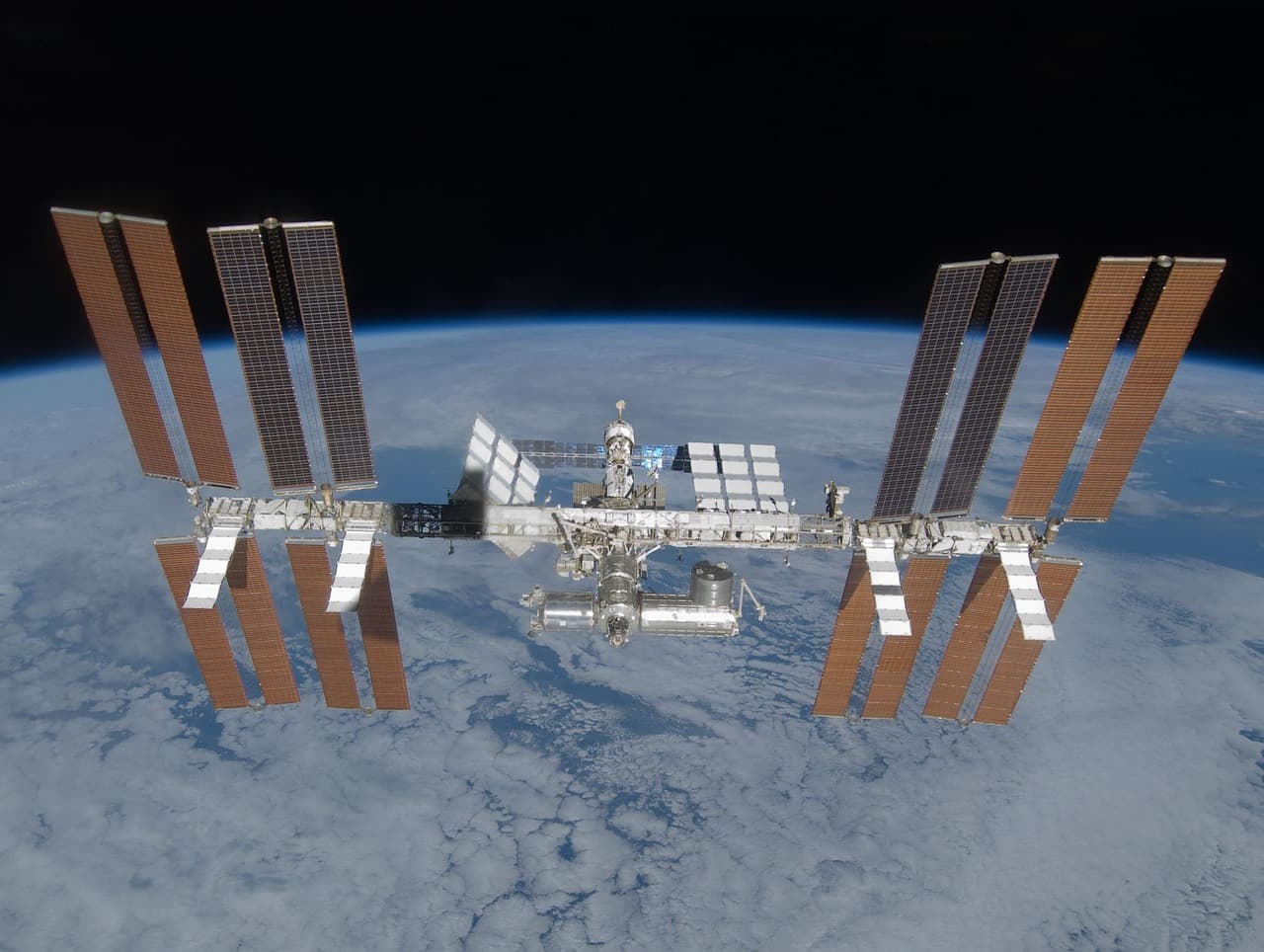 나사(NASA), 유럽우주국(ESA) 등 정부 우주 프로젝트와 호환 투자 전략