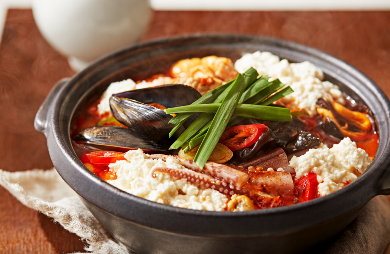 강릉짬뽕 순두부 동화가든 본점