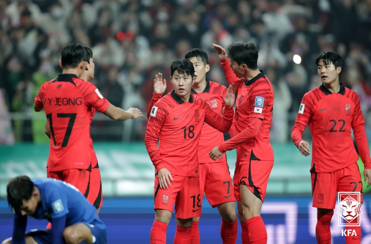 한국 vs 싱가포르 대한축구협회 이미지 참조